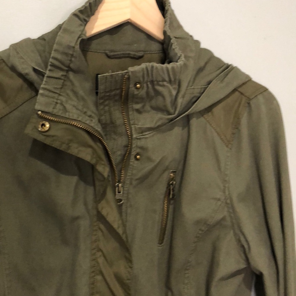 Signature Studio Utility Jacket - Picture 4 of 9